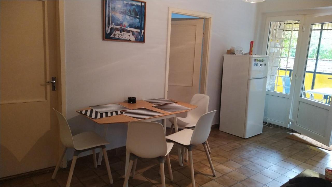 Tulipan Vendeghaz Apartment Siofok Ngoại thất bức ảnh