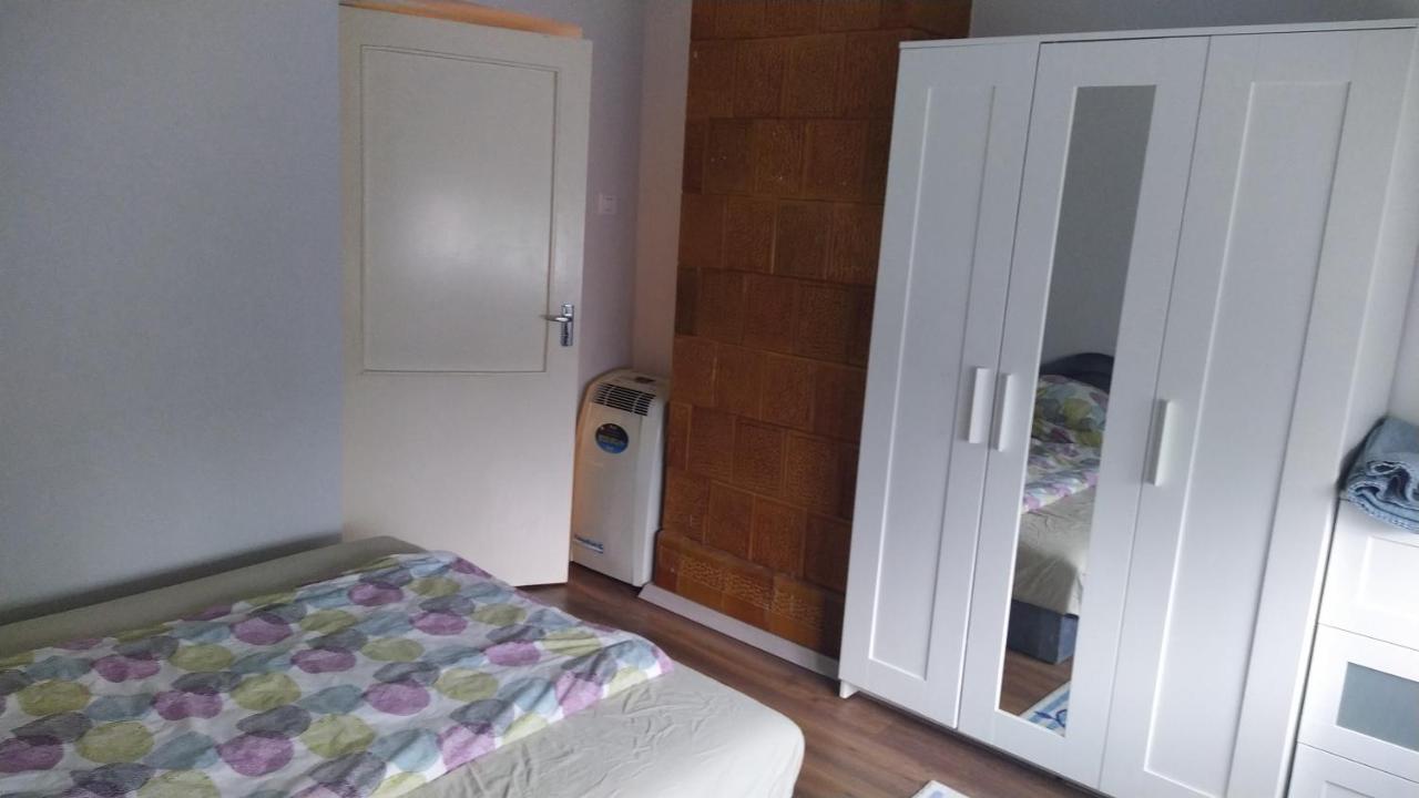 Tulipan Vendeghaz Apartment Siofok Ngoại thất bức ảnh